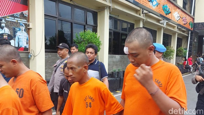 Kakak adik Begal di Cirebon