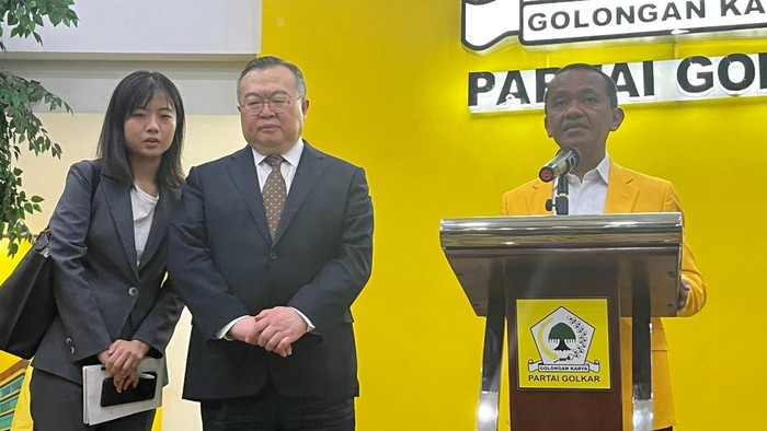 Ketua Umum Partai Golkar Bahlil Lahadalia menerima Menteri Departemen Hubungan Internasional Komite Sentral Partai Komunis China (IDCPC), Liu Jianchao.
