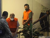 KPK Tahan Dua Tersangka Kasus Korupsi di Pemkot Semarang