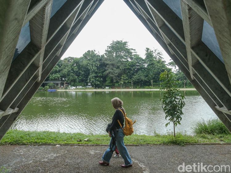 Menyusuri Desa Wisata Situ Jatijajar Depok