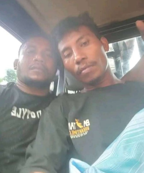 Pelaku pelecehan seksual ALD (kanan) yang ditangkap di Kecamatan Sape, Kabupaten Bima, NTB, Kamis, (16/1/2025) siang. (Dok. Polres Bima)