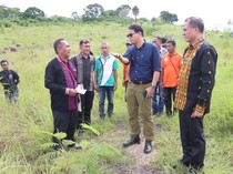 Andriko Cek Embung Deki di Nagekeo untuk Dukung Swasembada Pangan Prabowo