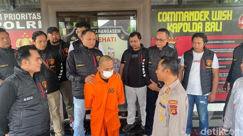 Polres Karangasem saat melaksanakan press release terkait kasus pencurian dan pembunuh, Jumat (17/1/2025). (I Wayan Selamat Juniasa)