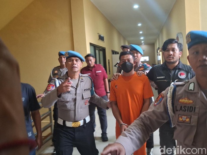 Polresta Bogor Kota menangkap kurir pembawa narkoba.