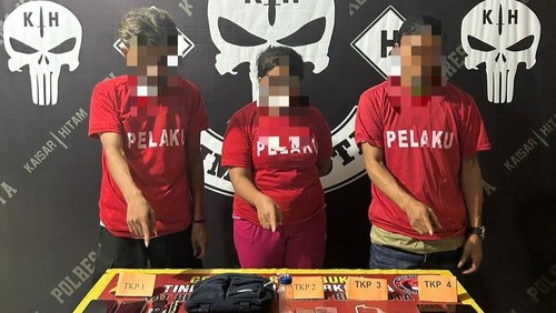 Suami-istri dan rekannya ditangkap polisi karena nekat menjalankan bisnis sabu di Kota Bima, NTB, Jumat (17/1/2025).