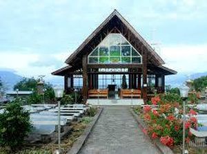 Taman Doa Bukit Fatima, Nikmati Keindahan Alam dan Ketenangan Spiritual