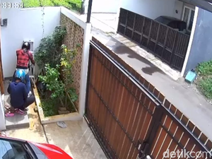 Kronologi Maling Bobol Rumah di Jaksel Siang Bolong, Perhiasan-Mobil Hilang