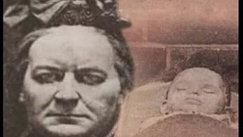 Amelia Dyer adalah pembunuh bayi paling terkenal di Inggris pada zaman Victoria dan bertanggung jawab atas kematian sekitar 400 anak dalam perawatannya. Foto: Boredpanda