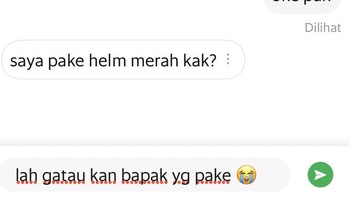 Pak dirver malah tanya warna helm yang dipakai. Foto: X.com