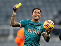 Anak Patrick Kluivert Hattrick, Bournemouth Putus Kemenangan Newcastle