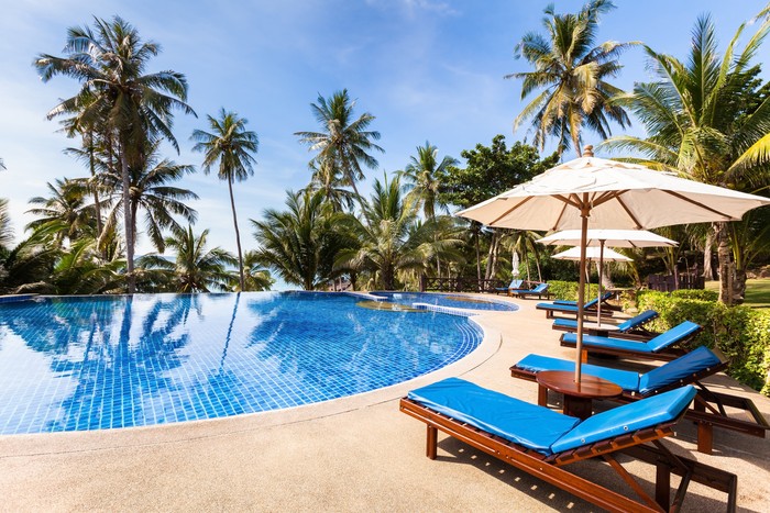 Kolam renang hotel