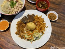 Obati Rindu Makassar, Ada Nasi Campur dan Pangsit Mie Enak di Sini