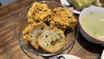 Gurih Berempah! Nasi Campur Makassar dengan Lauk Toppa Lada