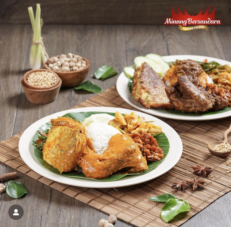 Nasi Padang artis