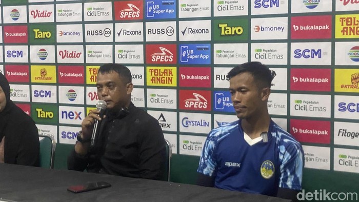 Jumpa pers PSIM Jogja jelang menghadapi Deltras FC di Stadion Mandala Krida, Kota Jogja, Minggu (19/1/2025).