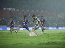 Stadion Brawijaya Dikritik Becek, Persik: Satu-satunya Lapangan Kami