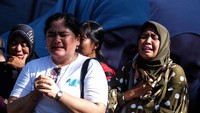 Kegiatan ini sebagai upaya edukasi manfaat menangis sekaligus hiburan bagi masyarakat. 