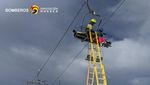Ngeri! Kereta Gantung di Resor Ski Spanyol Rusak, 30 Orang Jatuh