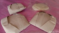 Geblog ketan khas Pondoh Indramayu salah satu kuliner khas. Geblog ketan ini banyak dijumpai. Biasanya sekitar Rp2 ribu untuk satu bungkusnya.