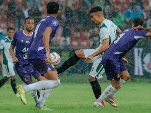 Persik Imbang Lawas PSS Sleman, Marcelo Rospide Keluhkan Hujan