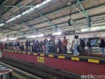 Video: Suasana Mudik Mulai Terasa di Stasiun Tugu Jogja