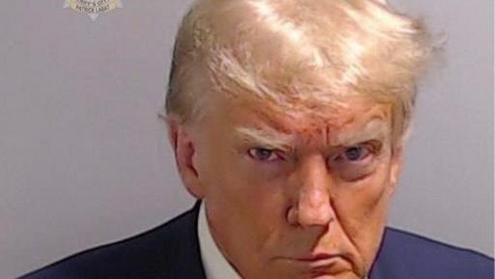 This handout image released by the Fulton County Sheriffs Office on August 24, 2023 shows the booking photo of former US President Donald Trump. Former US president Donald Trump was photographed for a police mug shot after his arrest on August 24 at the Fulton County Jail in Georgia, multiple US media outlets reported citing local officials.
The picture, which has yet to be released, is set to become a world-famous image as Trump fights multiple criminal cases at the same time as running to regain the White House in next years election. (Photo by FULTON COUNTY SHERIFFS OFFICE / AFP) / RESTRICTED TO EDITORIAL USE - MANDATORY CREDIT AFP PHOTO / FULTON COUNTY SHERIFFS OFFICE  - NO MARKETING - NO ADVERTISING CAMPAIGNS - DISTRIBUTED AS A SERVICE TO CLIENTS
