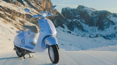 Begini Tampang Vespa 946 Snake yang Hanya Dijual 888 Unit