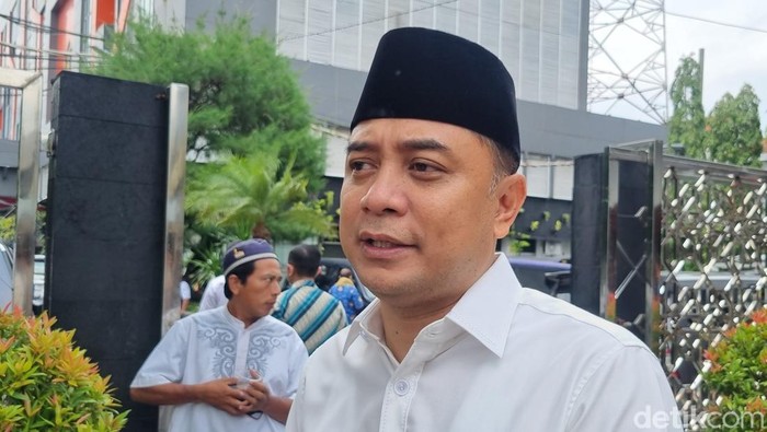 Wali Kota Surabaya Eri Cahyadi