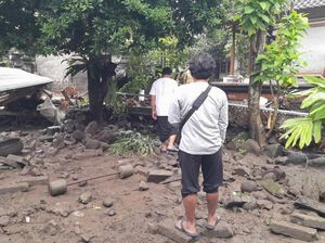 14 KK Terdampak Banjir di Karangasem, 4 Keluarga Mengungsi