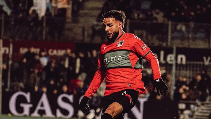 Calvin Verdonk mencetak gol saat NEC Nijmegen bersua Fortuna Sittard pada pertandingan Liga Belanda. Seperti ini proses gol bek Timnas Indonesia tersebut.