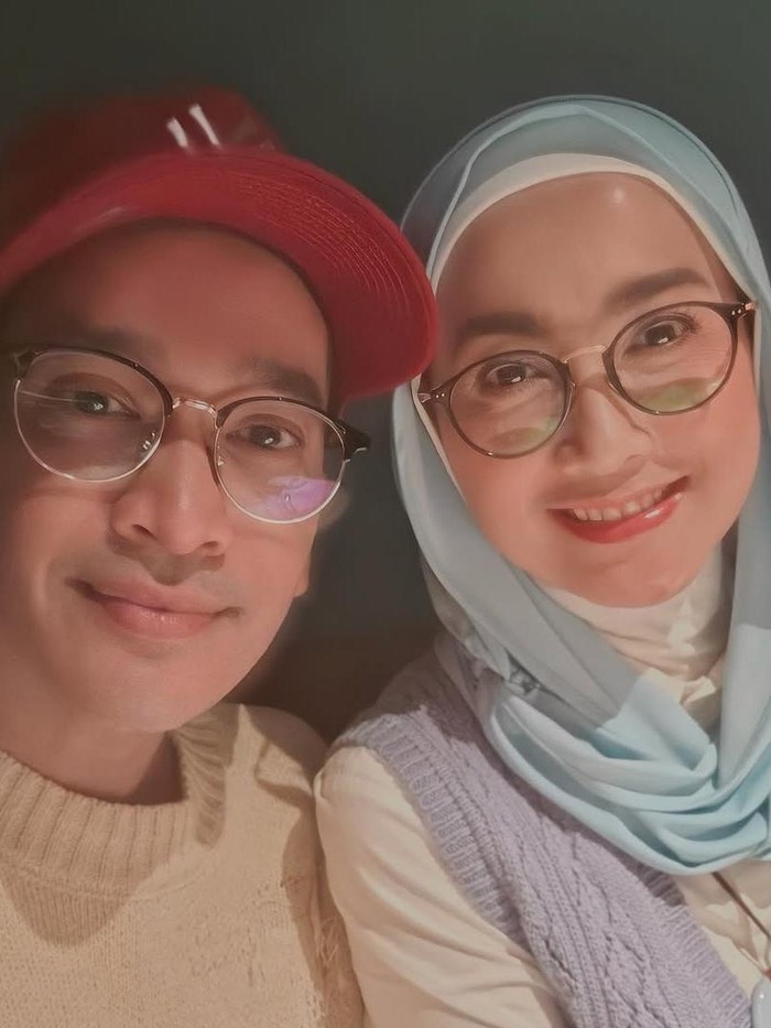 Desy Ratnasari Desy Ratnasari