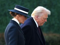 Video: Momen Trump Hadiri Kebaktian di Gereja St John Jelang Pelantikan
