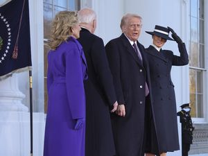 Video: Momen Trump Antar Biden Tinggalkan Gedung Capitol Seusai Pelantikan