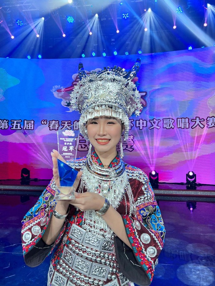 Hitadewi Abhassara Hitadewi Abhassara