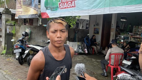 Imam Wahyu Aji, rekan korban longsor di Denpasar.