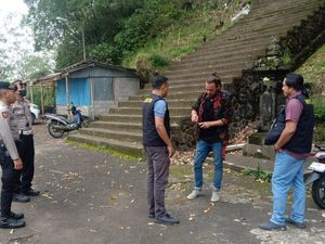 Nekat, WN Jerman Mendaki Gunung Agung Tanpa Pemandu