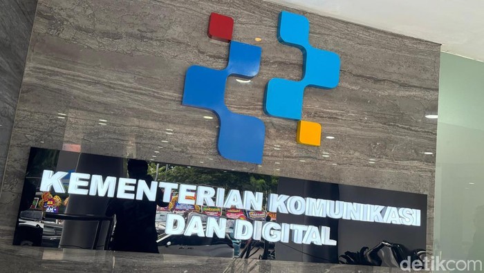Logo Kementerian Komunikasi dan Digital (Komdigi).