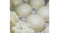 Kalau cari bakpao homemade yang harganya cuma Rp 5 ribu tapi enak dan variannya banyak, bisa beli di Kelly Beautee, Jakarta Barat. Variannya mulai dari chasio, tausa, ayam kecap, hingga kacang hijau. Foto. : Shopee