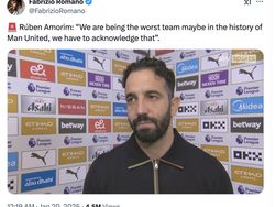 MU Dilibas Brighton, Sarung Tangan Onana Bolong