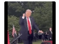Donald Trump Klaim Penyelamat TikTok, Netizen Bilang Palsu
