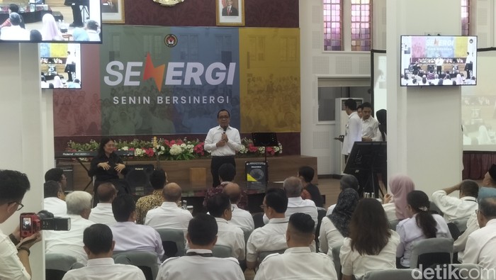 Menko PMK, Pratikno, di acara diskusi bersama Harian Kompas, 20 Januari 2025. (Maulani Mulianingsih/detikcom)
