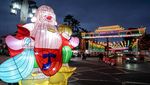 Meriah Dekorasi Lampion Imlek di Solo