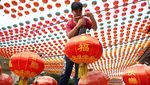 Pemasangan 5.000 Lampion Sambut Imlek di Deli Serdang