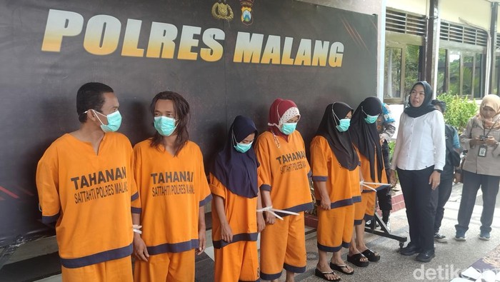 Pemilik warkop cetol di Pasar Gondanglegi, Malang jadi tersangka Tindak Pidana Perdagangan Orang.