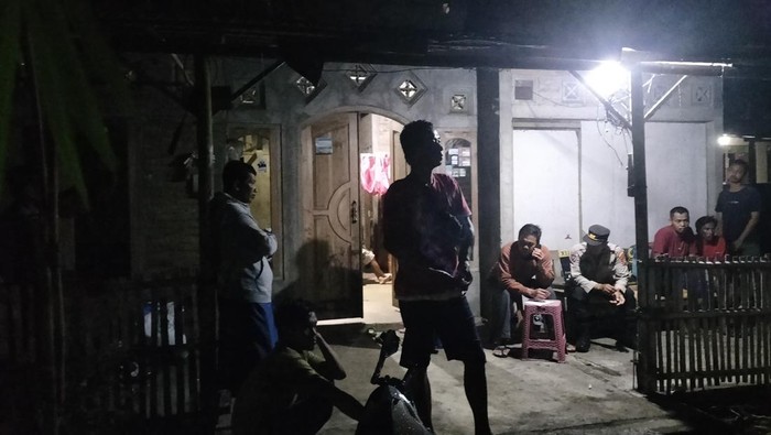 Suasana TKP hilangnya motor milik warga Garongan, Panjatan, Kulon Progo, Minggu (19/1/2025).