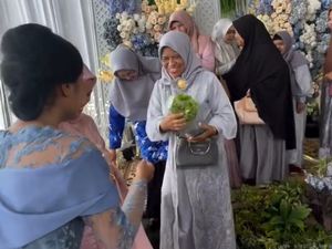 Pernikahan Viral, Pengantin Berikan Souvenir Unik untuk Tamunya: Daun Selada