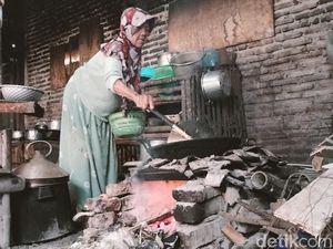 Jeritan Warga Bojonegoro Saat Harga Bahan Pokok dan LPG 3 Kg Naik