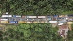 Potret Macet Panjang di Jalan Lintas Sumatera, Sampai 35 Kilometer