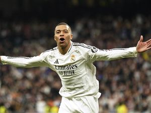 Ancelotti Puji Mbappe: Penyerang Tengah Terbaik di Dunia
