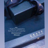 Rupanya salah satu tujuan shopping ialah untuk memberikan kado anniversary pernikahan untuk Syahrini. Dalam salah satu unggahan Instagramnya Syahrini mengucapkan terima kasih kepada suaminya karena telah memberikan lebih dulu hadiah anniversary pernikahan mereka. Thank You Husband For Early Anniv Gift I Love You, tulis Syahrini. Foto: Instagram/@princessyahrini